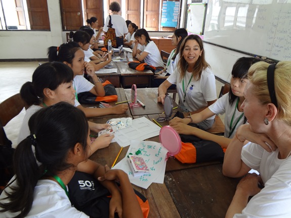在タイアメリカ婦人協会の英語キャンプ