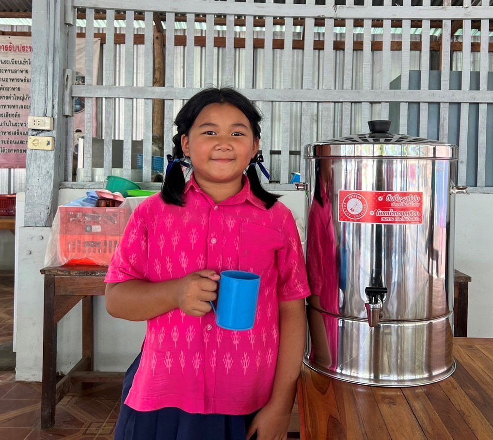【タイの地方の小さな学校へ食堂の設備改善をサポートするキャンペーン】のレポート